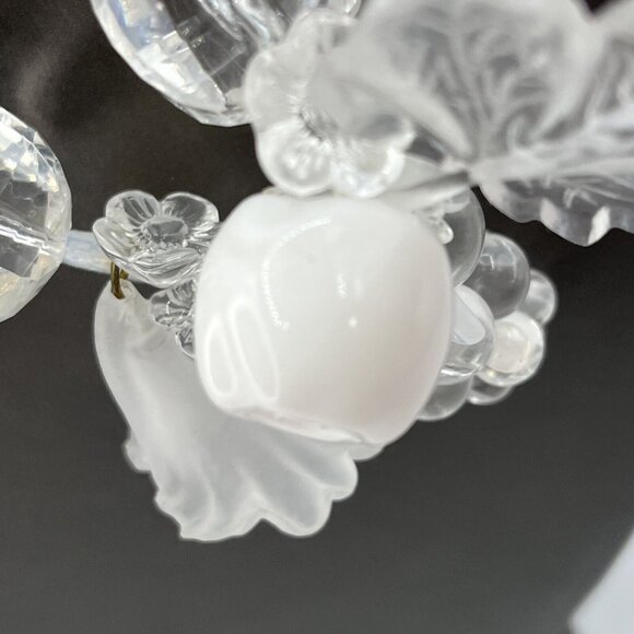 Vintage Bigal French Lucite Grapes Leaves Angel's Trumpet Collar Necklace 15" - Picture 5 of 9